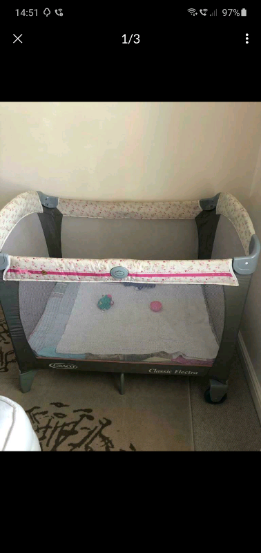 travel cot gumtree